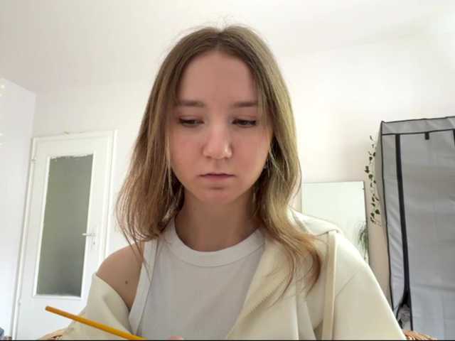 lisasmall live cam on BongaCams