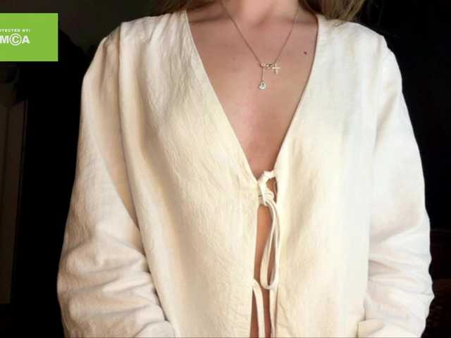lisasmall live cam on BongaCams