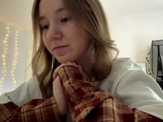 lisasmall Live Cam on BongaCams