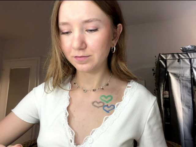 lisasmall live cam on BongaCams
