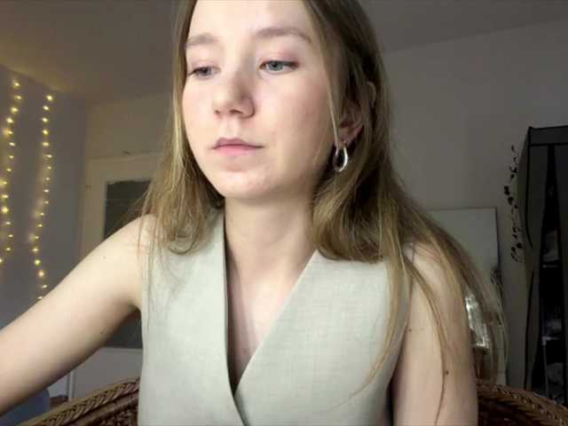 lisasmall live cam on BongaCams