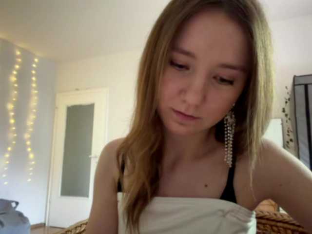 lisasmall live cam on BongaCams