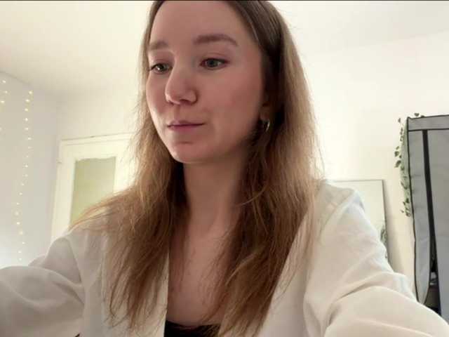 lisasmall live cam on BongaCams