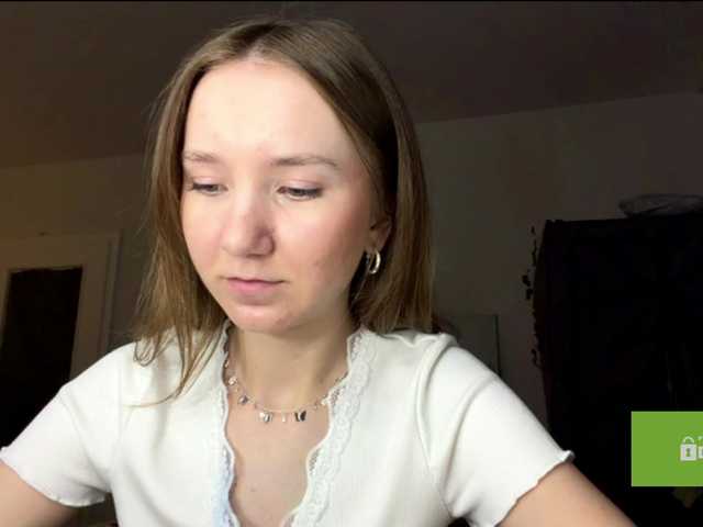 lisasmall live cam on BongaCams