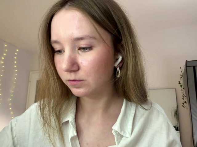 lisasmall live cam on BongaCams
