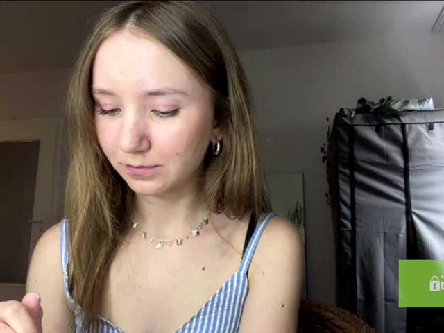 lisasmall live sex show