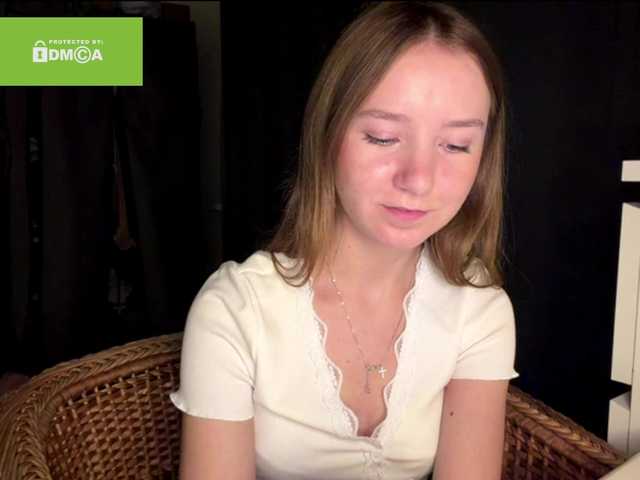 lisasmall live cam on BongaCams