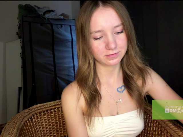 lisasmall live cam on BongaCams