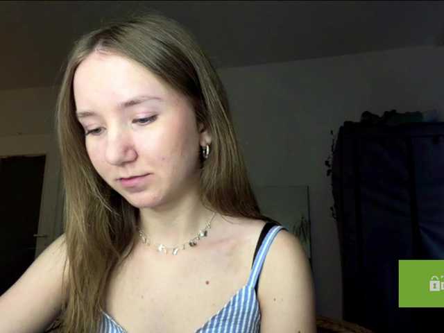 lisasmall live sex