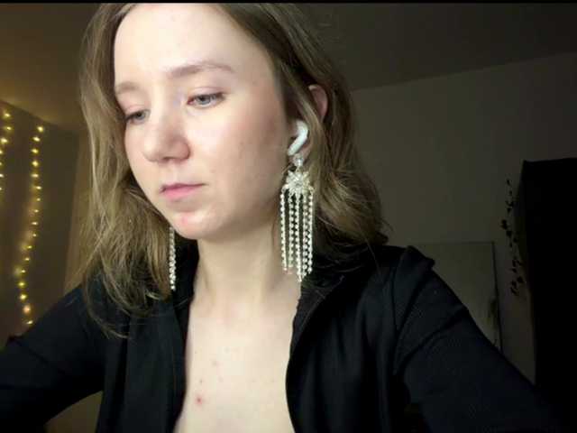 lisasmall live cam on BongaCams