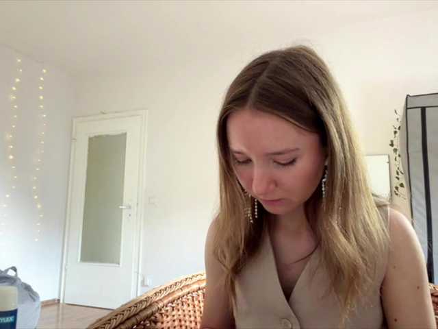 lisasmall live cam on BongaCams