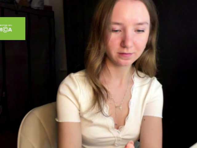 lisasmall live cam on BongaCams