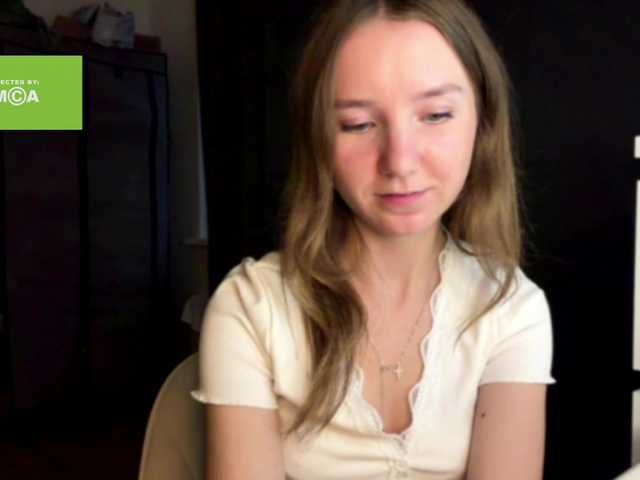 lisasmall live cam on BongaCams