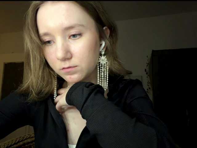 lisasmall live cam on BongaCams