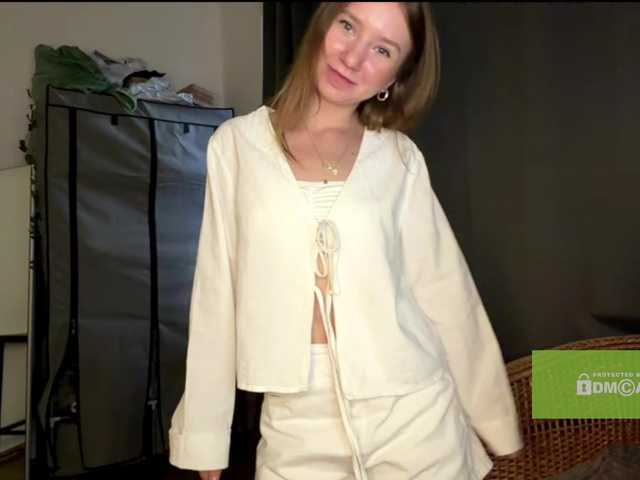 lisasmall live cam on BongaCams