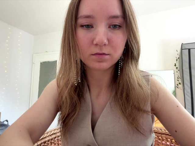 lisasmall live cam on BongaCams