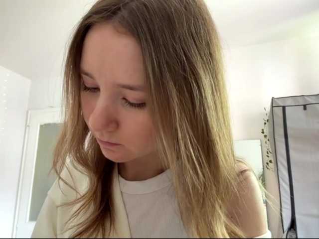lisasmall live cam on BongaCams
