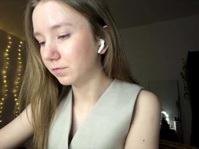 lisasmall live cam on BongaCams