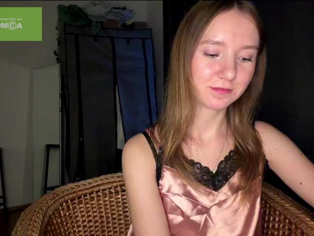 lisasmall live cam on BongaCams