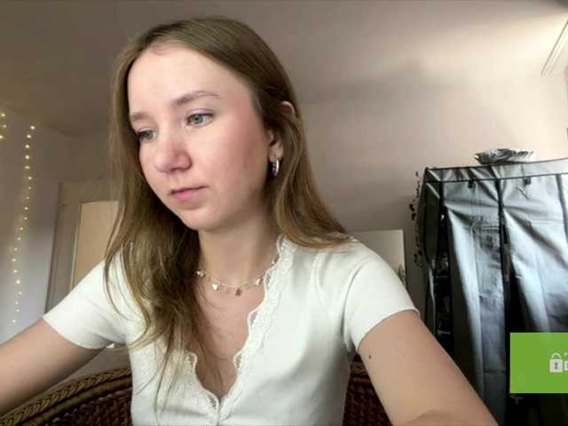 lisasmall live cam on BongaCams