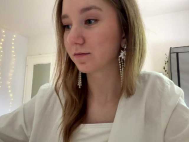 lisasmall cam belle