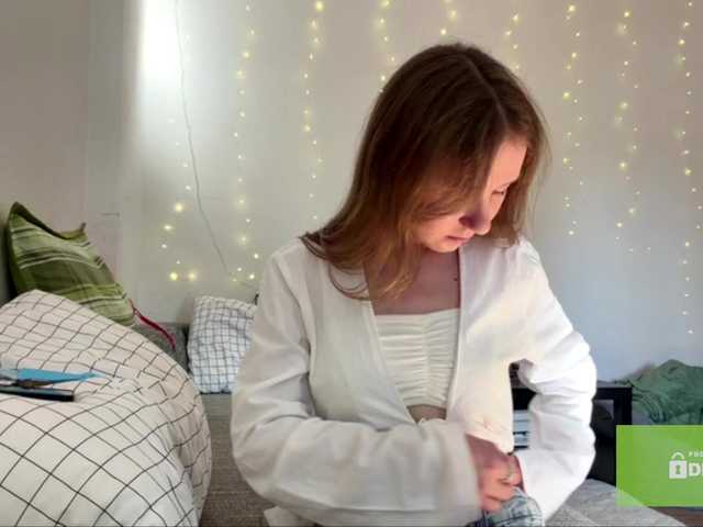 lisasmall live cam on BongaCams
