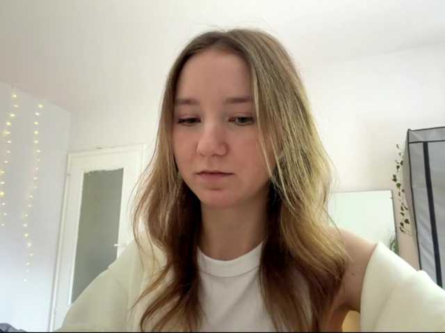 lisasmall live cam on BongaCams