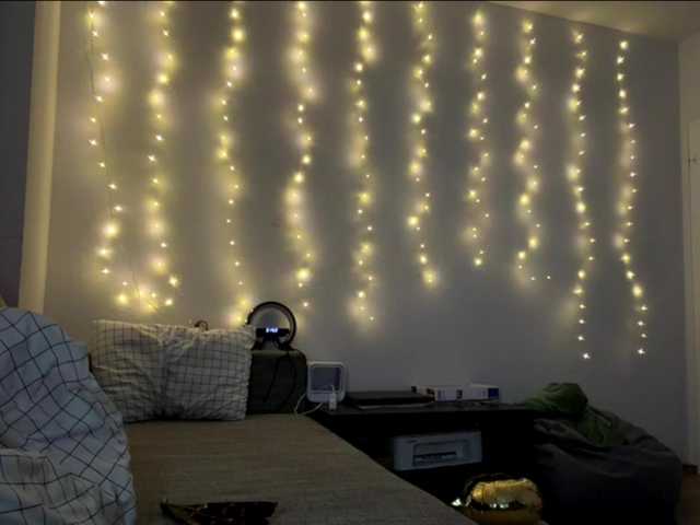 lisasmall live cam on BongaCams