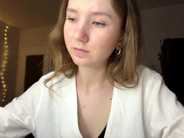 lisasmall cam belle