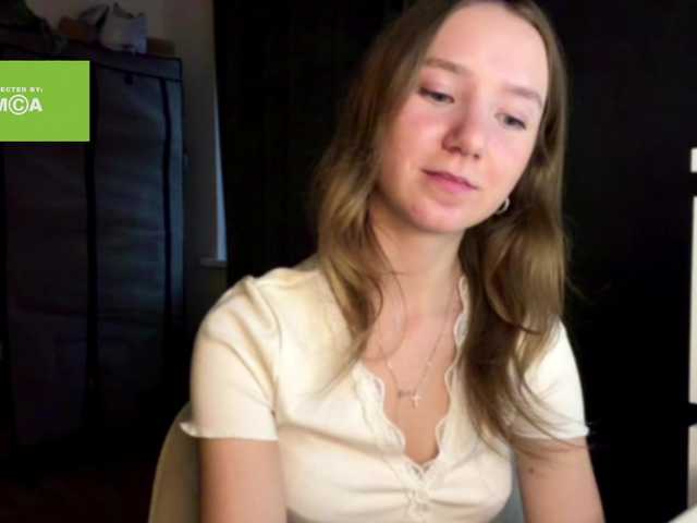 lisasmall live cam on BongaCams