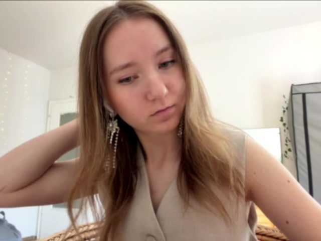 lisasmall live cam on BongaCams