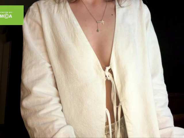 lisasmall live cam on BongaCams