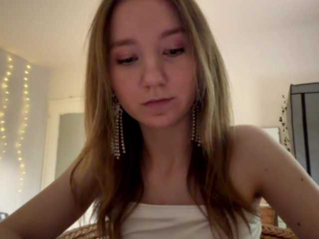 lisasmall live cam on BongaCams