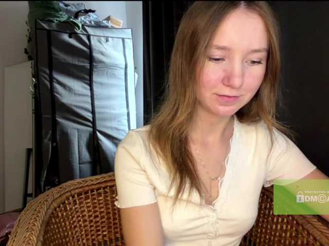 lisasmall live cam on BongaCams