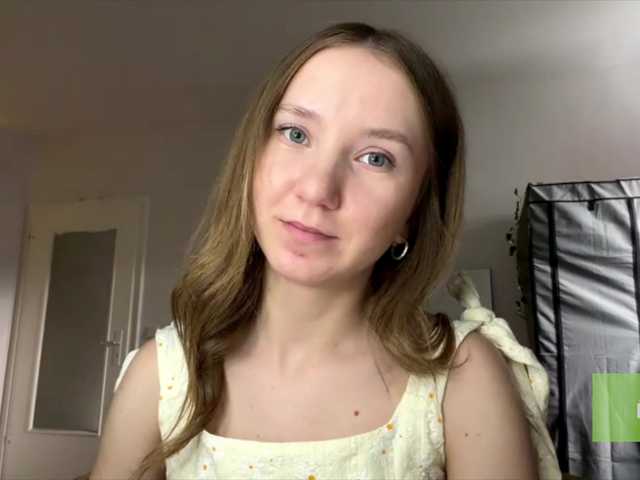lisasmall live cam on BongaCams