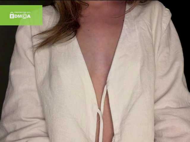 lisasmall live cam on BongaCams