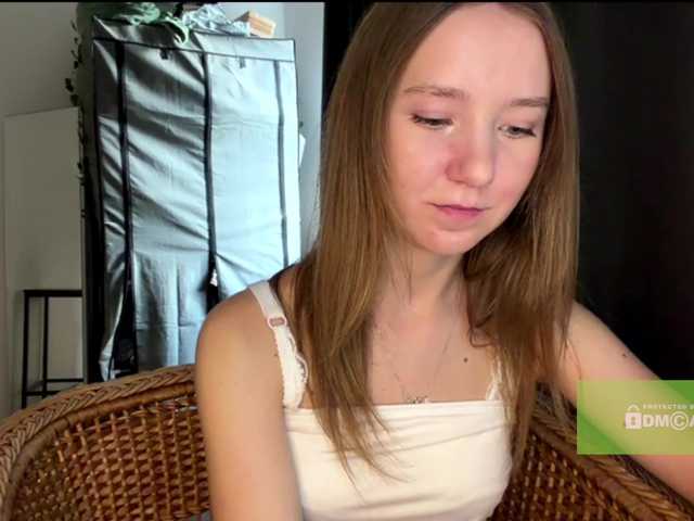 lisasmall live cam on BongaCams