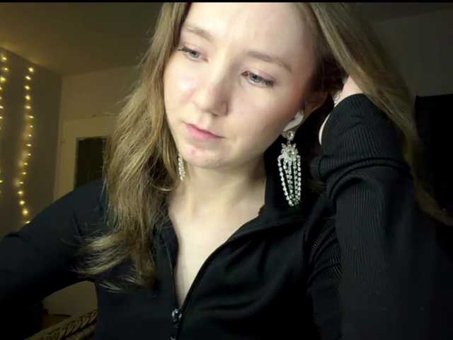 lisasmall live cam on BongaCams