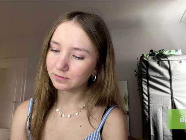 lisasmall live cam on BongaCams