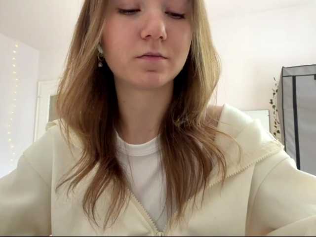 lisasmall live cam on BongaCams