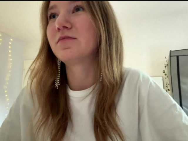 lisasmall live cam on BongaCams