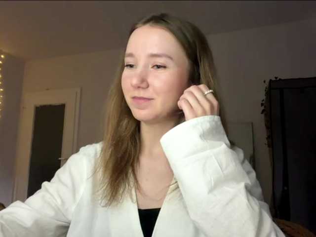 lisasmall live cam on BongaCams