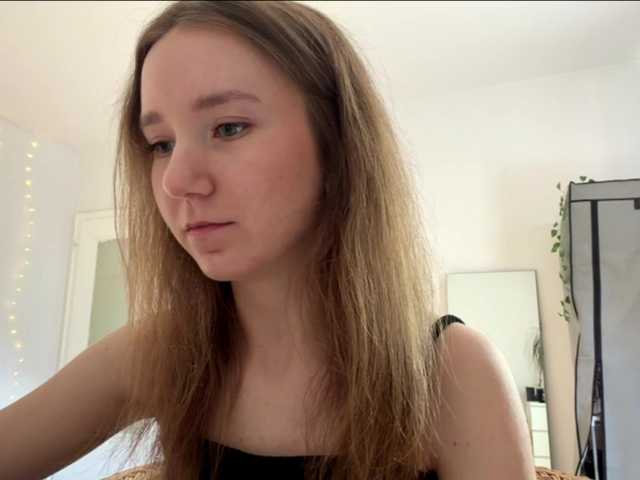 lisasmall live cam on BongaCams