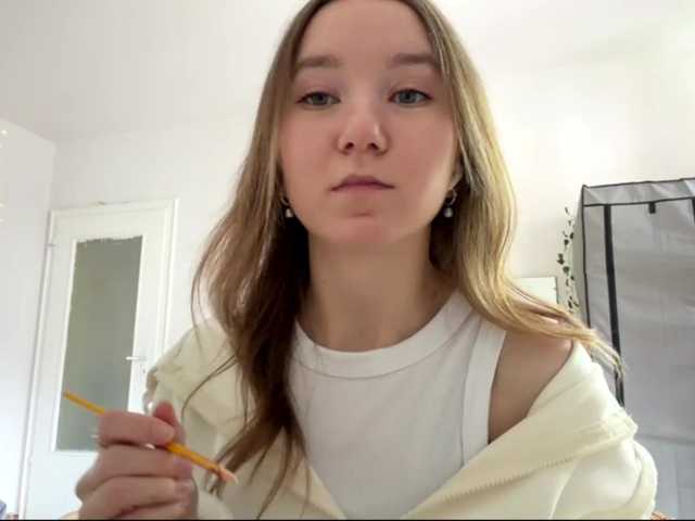 lisasmall live cam on BongaCams