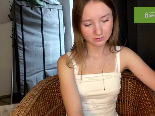 lisasmall live cam on BongaCams