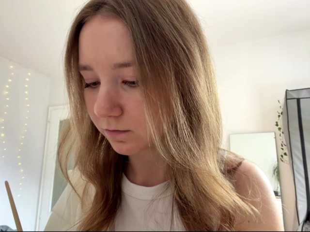 lisasmall live cam on BongaCams
