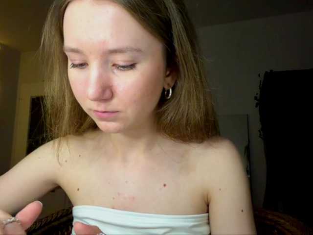 lisasmall live cam on BongaCams