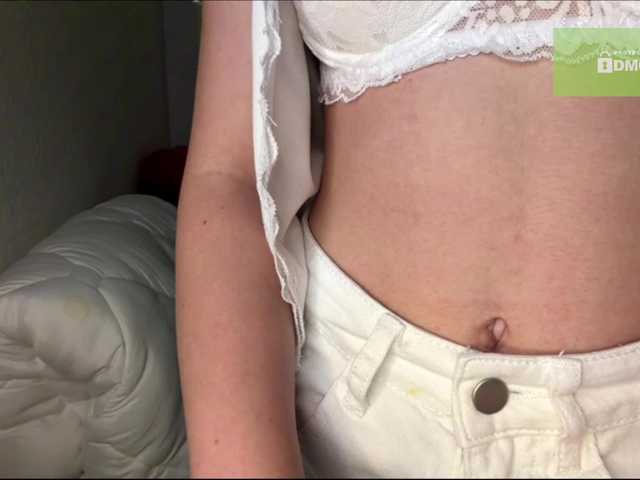 lisasmall live cam on BongaCams