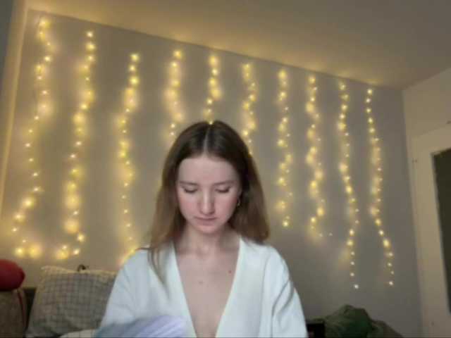 lisasmall live cam on BongaCams