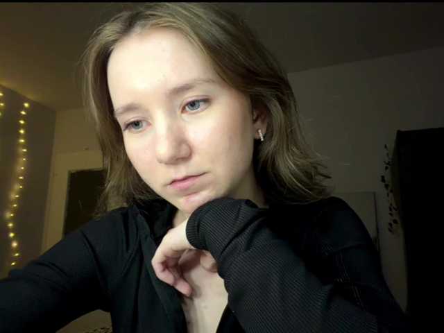 lisasmall live cam on BongaCams